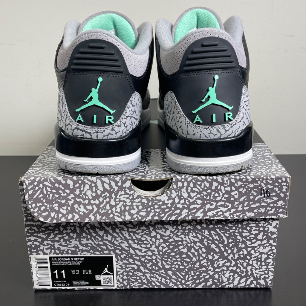 Jordan 3 Retro Green Glow 11 (Moderately Worn Pre-Owned)JordanBlack/Green Glow/Wolf Grey/White - Image 4
