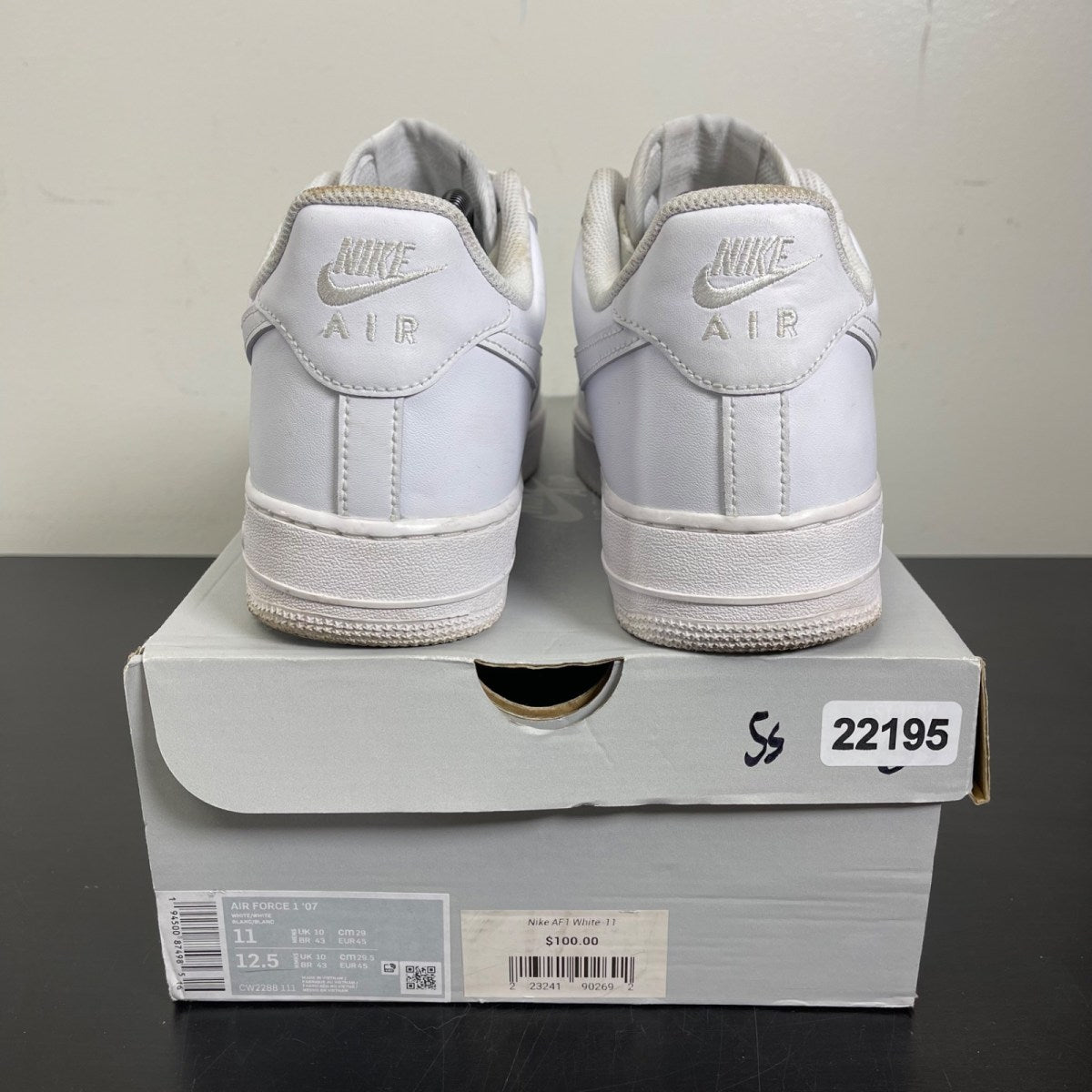 Nike Air Force 1 Low '07 White 11 (Moderately Worn Pre-Owned)NikeWhite/White - Image 4