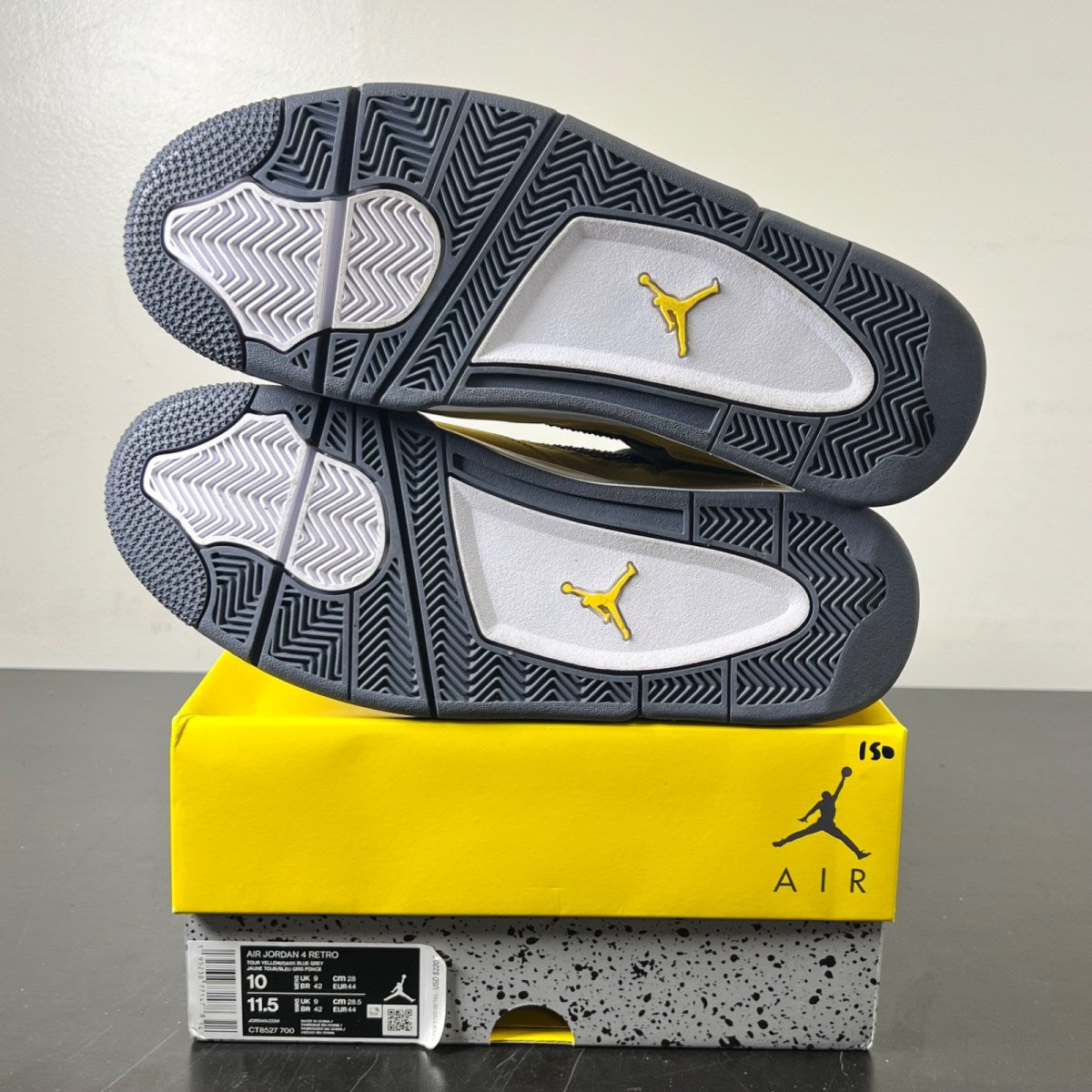 Jordan 4 Retro Lightning (2021) 10 (Lightly Worn Pre-Owned)JordanTour Yellow/White-Dark Blue Grey - Image 6