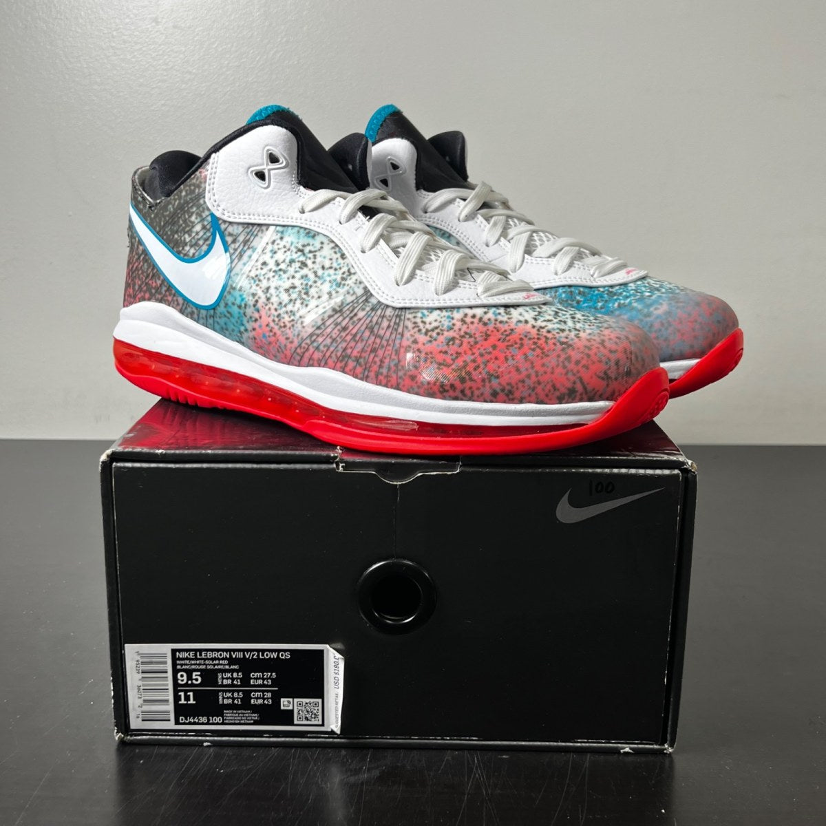 Nike LeBron 8 V2 Low Miami Nights (2021) 9.5 (Lightly Worn Pre-Owned)NikeWhite/Solar Red-Glass Blue-White - Image 1