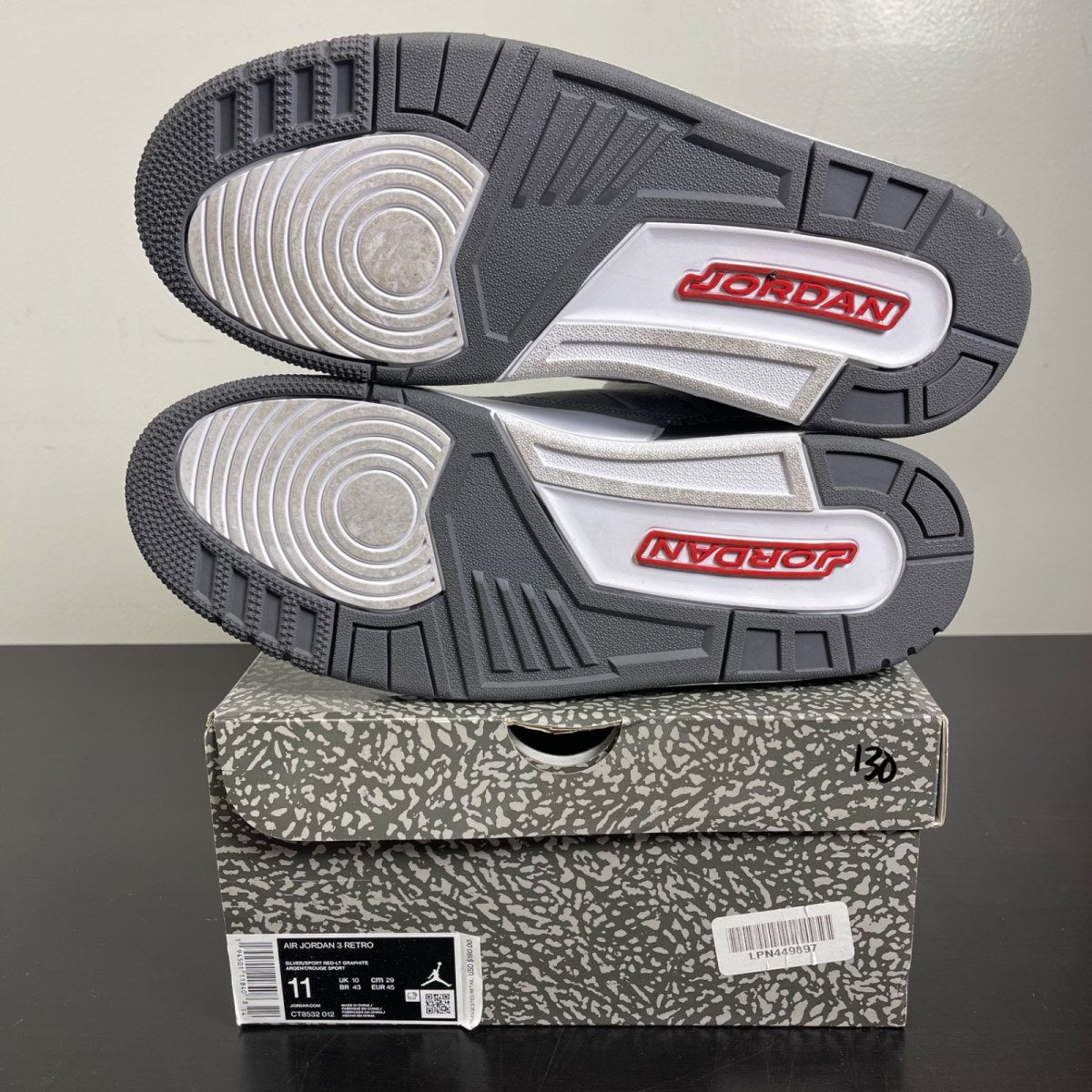 Jordan 3 Retro Cool Grey (2021) 11 (Moderately Worn Pre-Owned)JordanSilver/Light Graphite-Orange Peel-Sport Red - Image 5