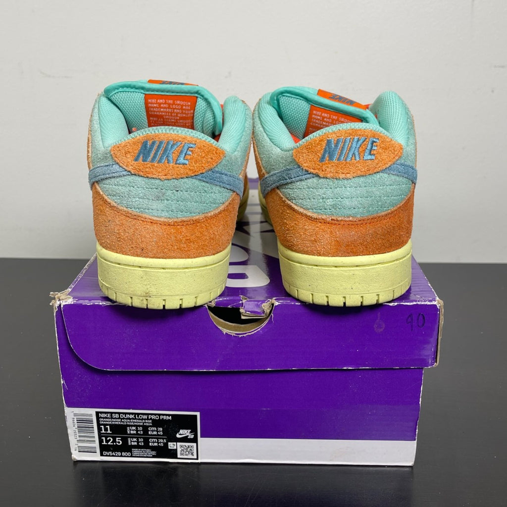 Nike SB Dunk Low Orange Emerald Rise 11 (Moderately Worn Pre-Owned)NikeOrange/Noise Aqua-Emerald Rise-Lemon Chiffon - Image 4