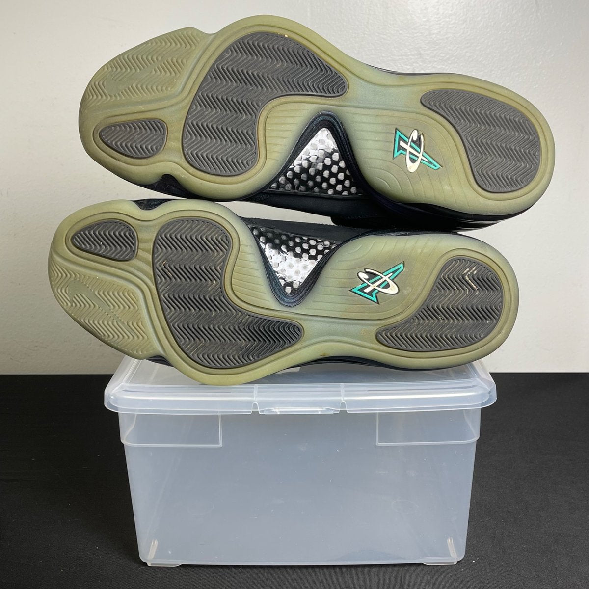 Nike Air Penny 5 Invisibility Cloak (2020) (Size 11) - aux