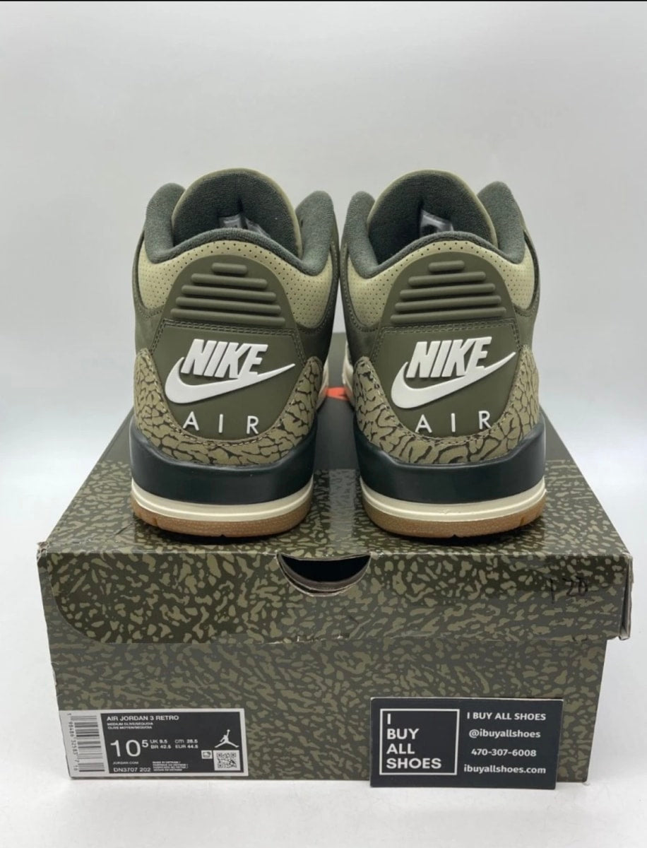 Jordan 3 Retro Family Affair 10.5 (Lightly Worn Pre-Owned)JordanMedium Olive/Sequoia/Neutral Olive/Sail/Total Crimson - Image 3