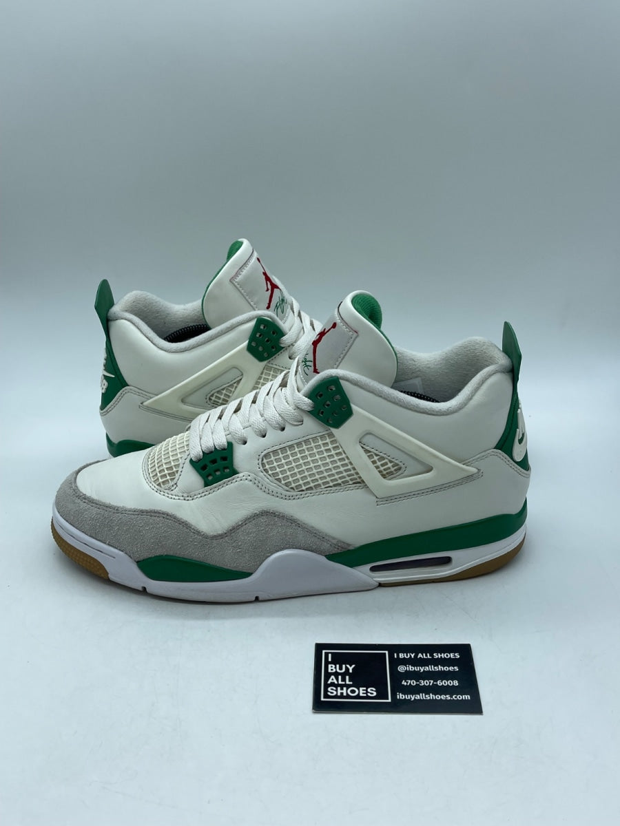 Jordan 4 Retro SB Pine Green 12 (Moderately Worn Pre-Owned) - Image 1
