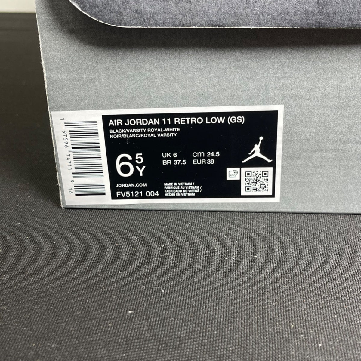 Jordan 11 Retro Low Space Jam (GS) (Size 6.5Y) - Image 7