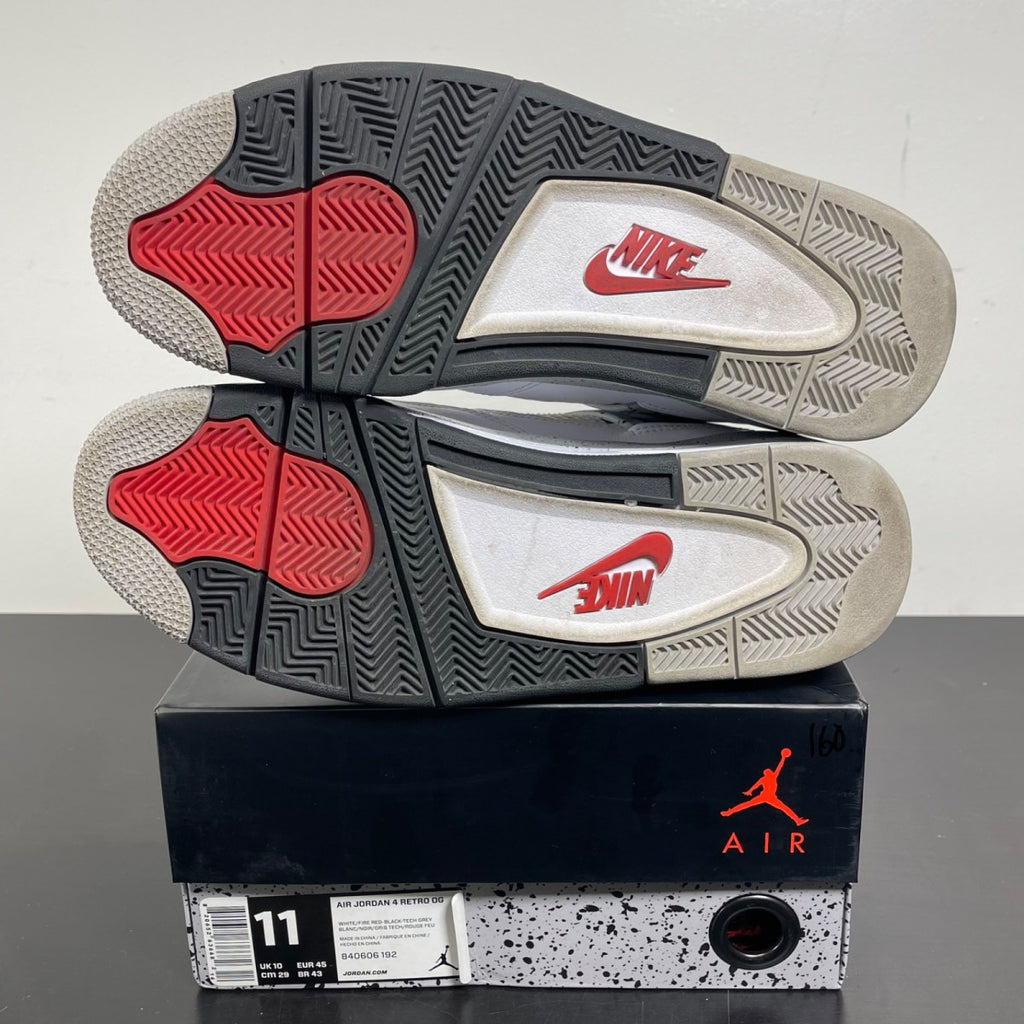 Jordan 4 Retro White Cement (2016) 11 (Moderately Worn Pre-Owned)JordanWhite/Fire Red-Black-Tech Grey - Image 5