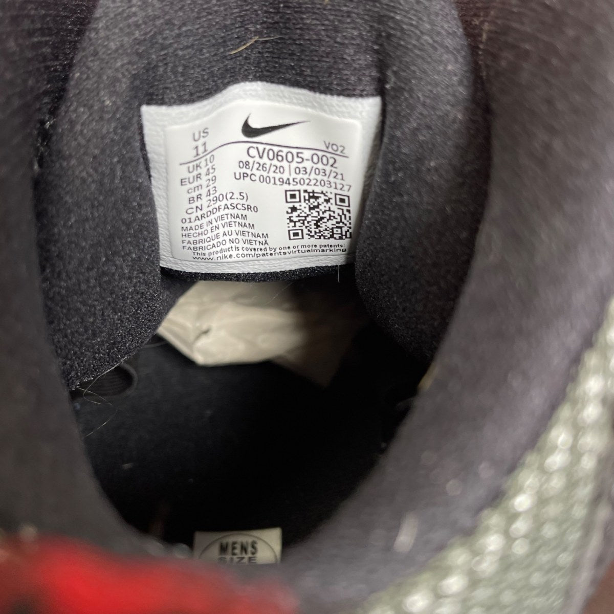 Nike Air Total Max Uptempo Bred 11 (Moderately Worn Pre-Owned)NikeBlack/Black/Varsity Red - Image 6