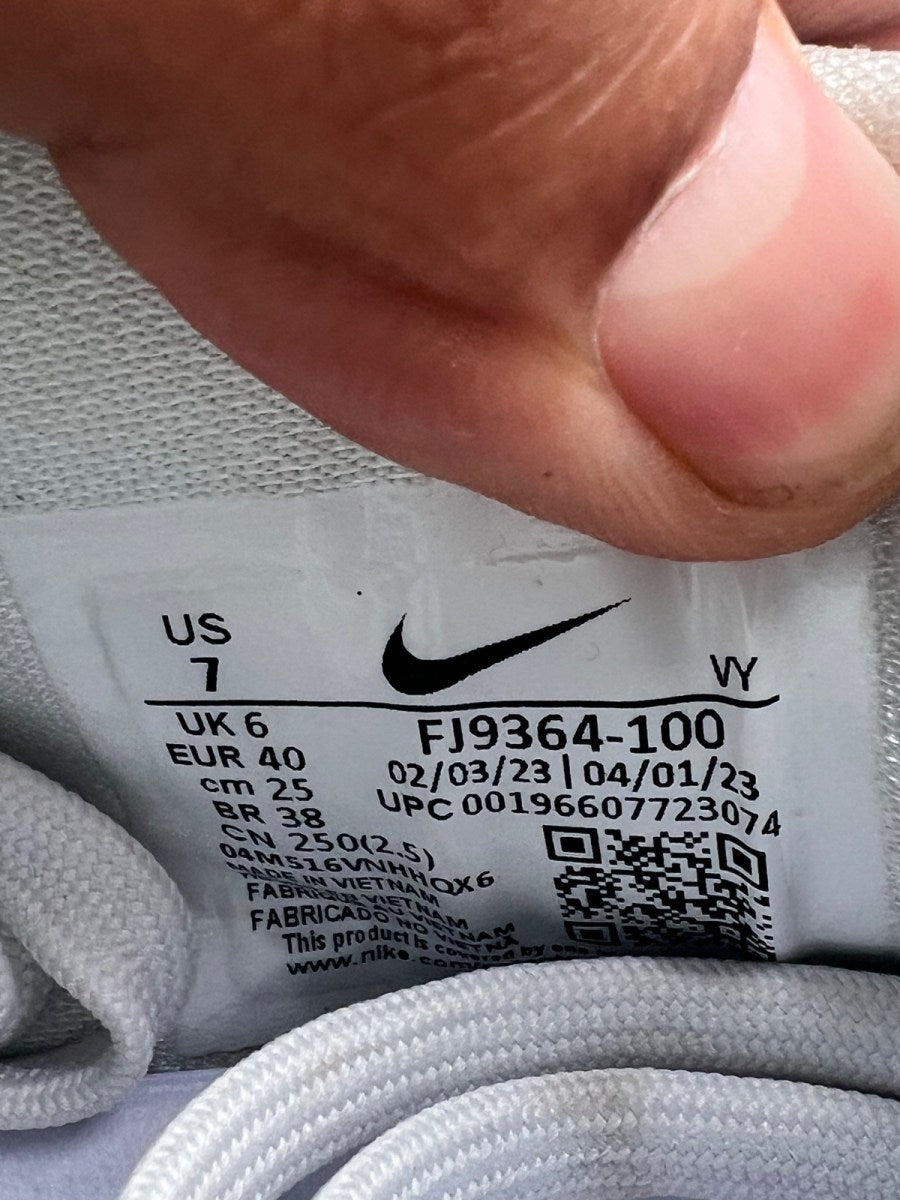 Nike Kobe 8 Protro Halo 7 (Lightly Worn Pre-Owned)NikeWhite/White-White - Image 9
