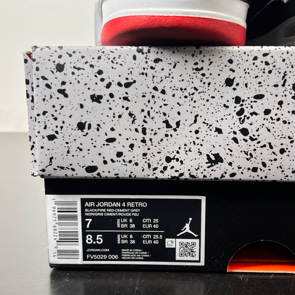 Jordan 4 Retro Bred Reimagined 7 (Lightly Worn Pre-Owned)JordanBlack/Cement Grey/Varsity Red/Summit White - Image 5