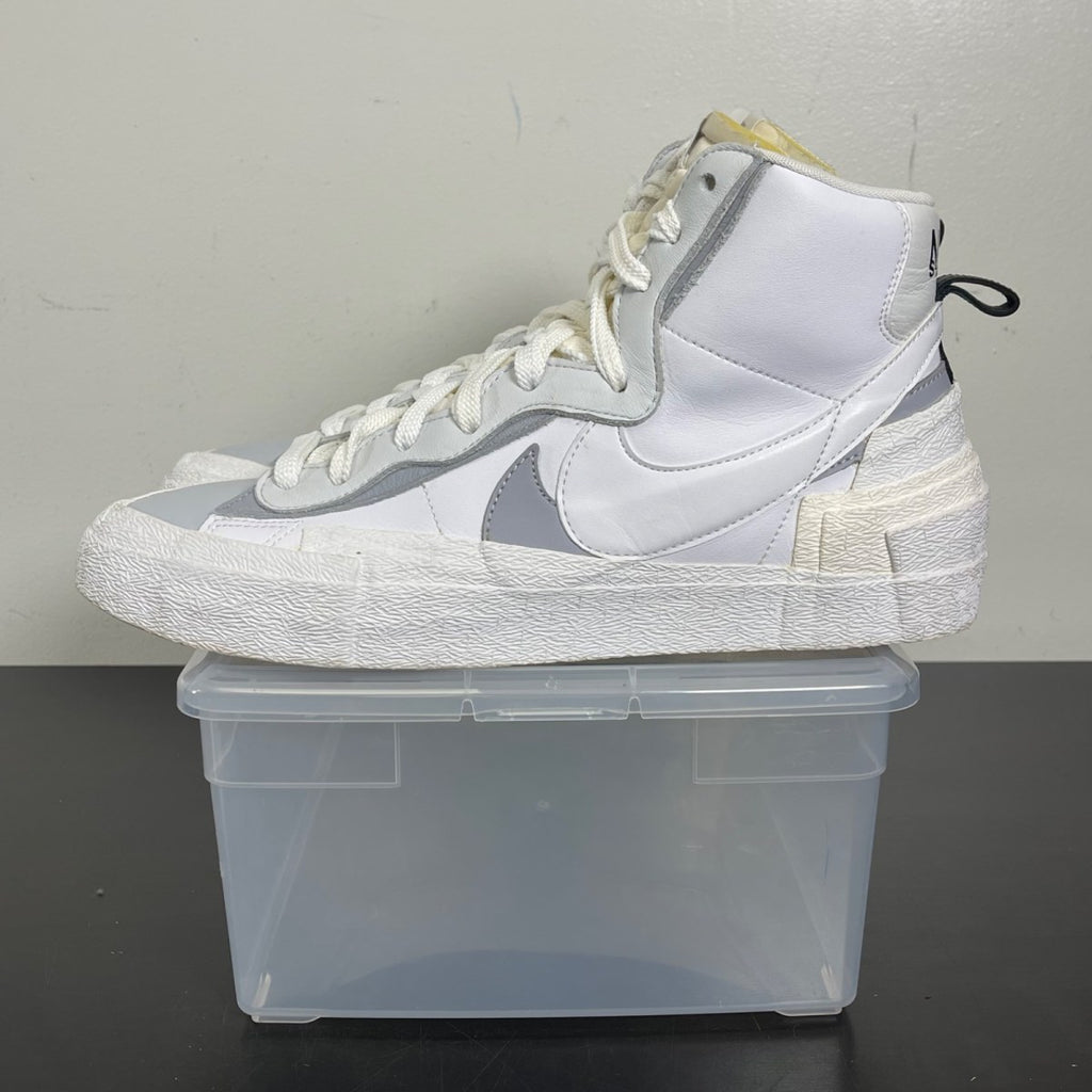 Nike Blazer Mid sacai White Grey 13 (Moderately Worn Pre-Owned)NikeSummit White/White-Wolf Grey-Black - Image 3