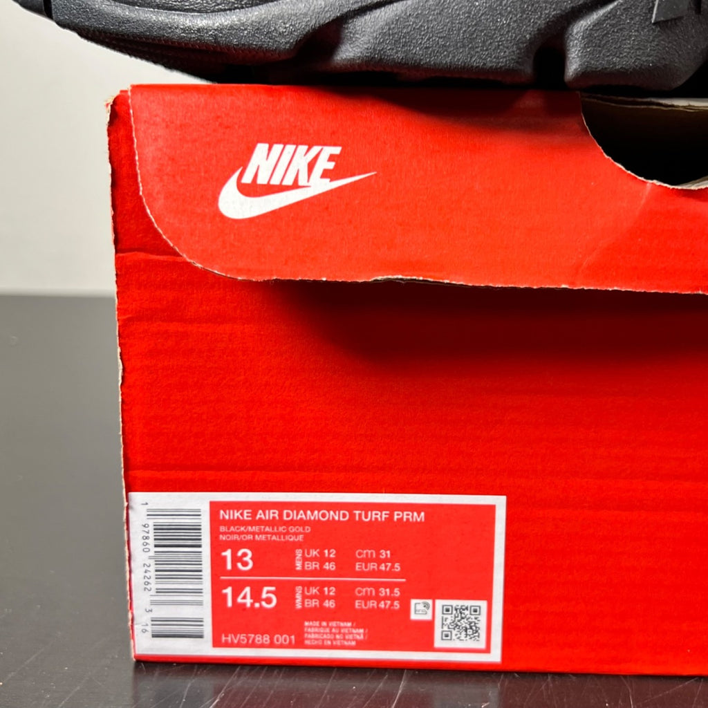 Nike Air Diamond Turf Signing Day 13 (Lightly Worn Pre-Owned)NikeBlack/Metallic Gold - Image 4