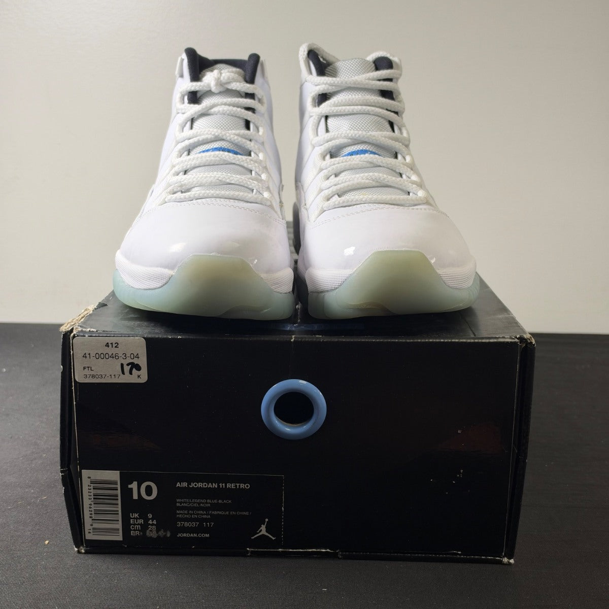 Jordan 11 Retro Legend Blue (2014) (Size 10) - Image 2