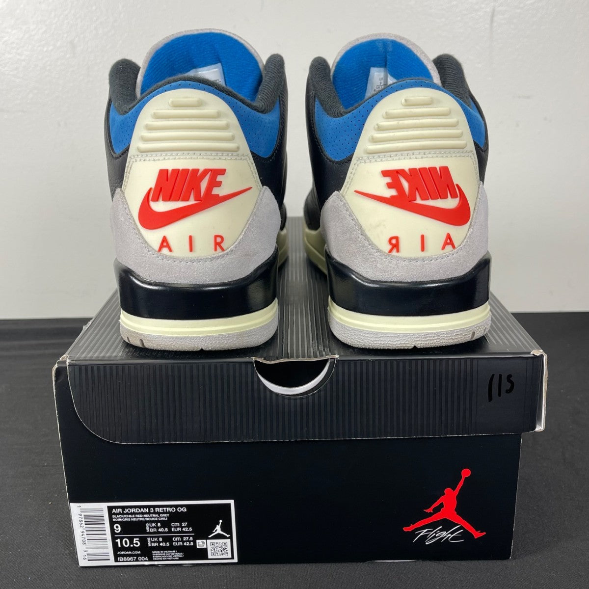 Jordan 3 Retro OG Rare Air 9 (Moderately Worn Pre-Owned)JordanBlack/Chile Red/Neutral Grey/Military Blue/Coconut Milk - Image 4