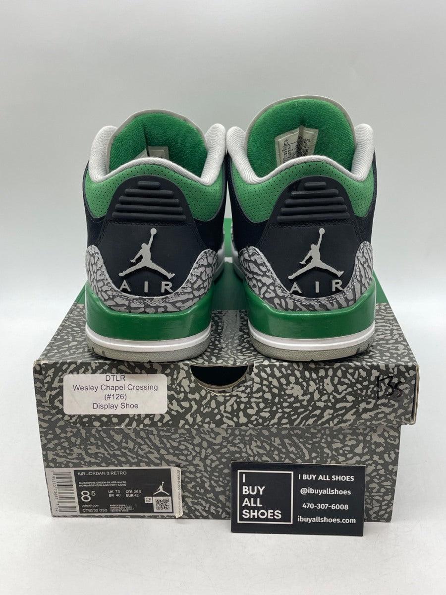 Jordan 3 Retro Pine Green 8.5 (Moderately Worn Pre-Owned) - Image 3