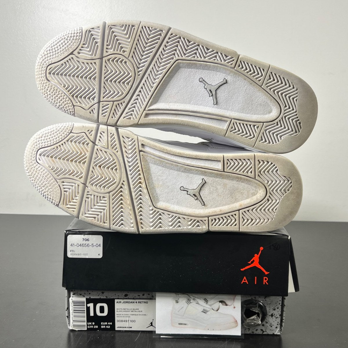 Jordan 4 Retro Pure Money (2017) 10 (Lightly Worn Pre-Owned)JordanWhite/Metallic Silver-Pure Platinum - Image 6
