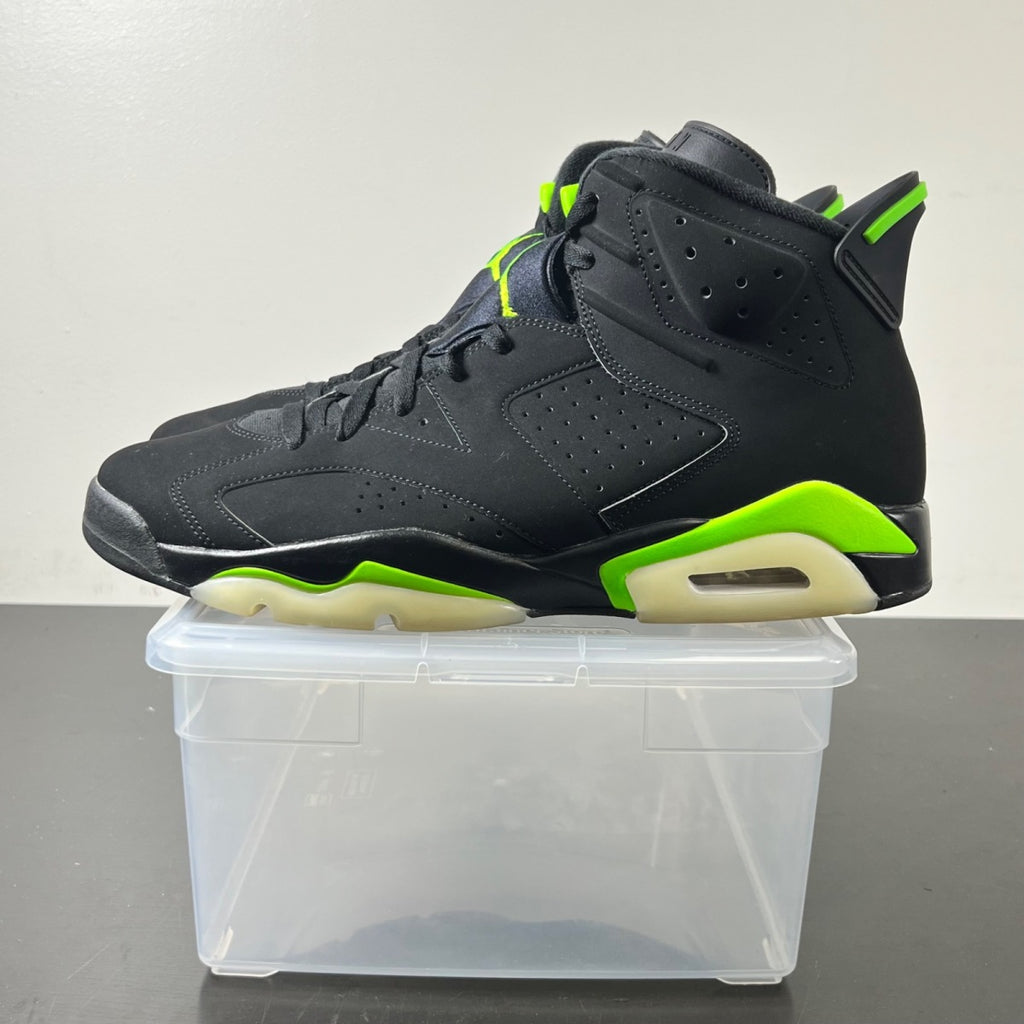 Jordan 6 Retro Electric Green 13 (Lightly Worn Pre-Owned)JordanBlack/Electric Green - Image 3