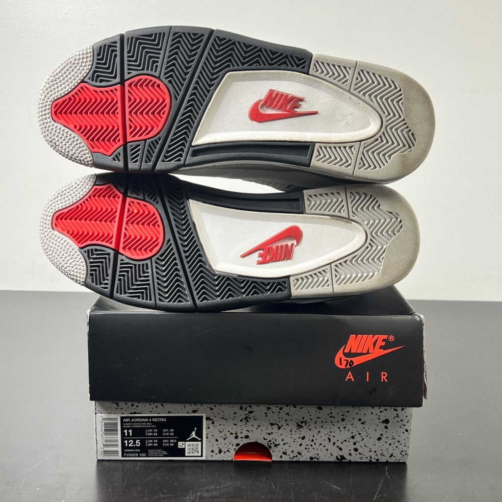 Jordan 4 Retro White Cement (2025) 11 (Lightly Worn Pre-Owned)JordanSummit White/Fire Red-Tech Grey-Black - Image 5