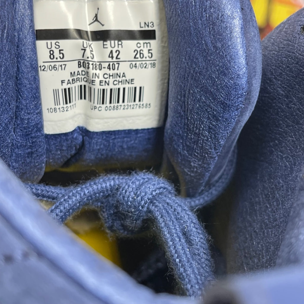 Jordan 12 Retro Michigan 8.5 (Moderately Worn Pre-Owned)JordanCollege Navy/Amarillo - Image 6