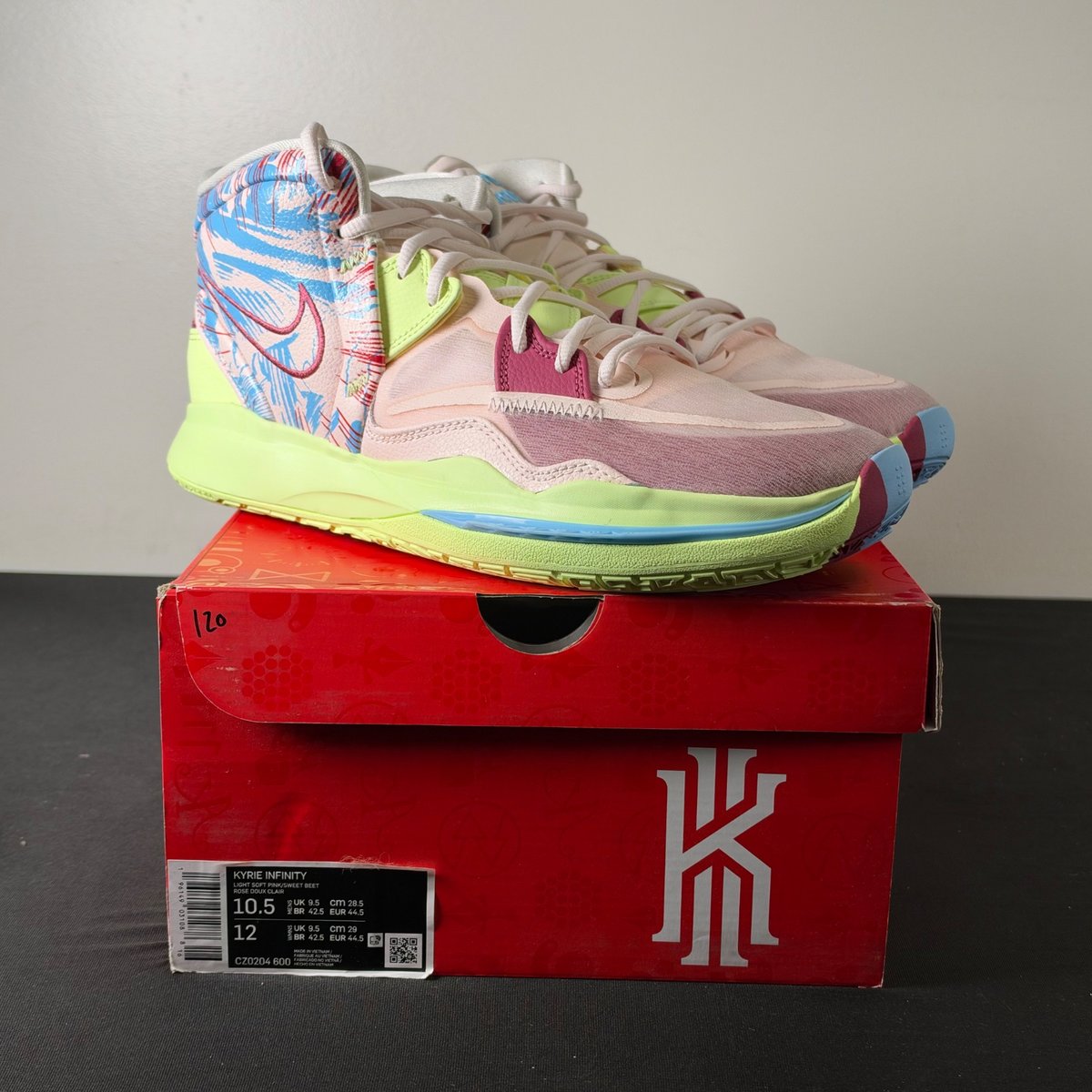 Nike Kyrie Infinity 1 World 1 People Sweet Beet Volt (Size 10.5) - aux