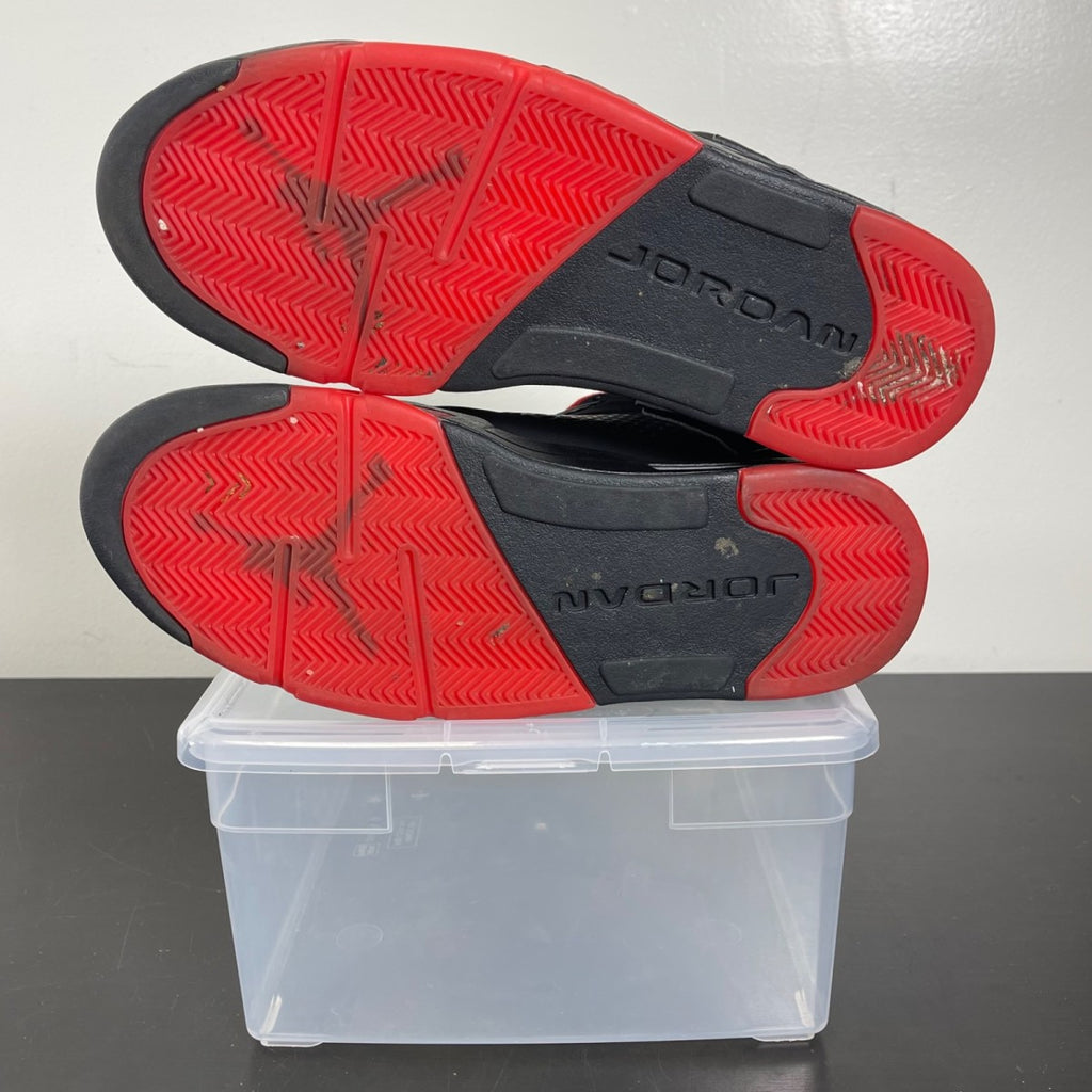 Jordan 5 Retro Low Alternate 90 10.5 (Moderately Worn Pre-Owned)JordanBlack/Gym Red-Metallic Hematite - Image 5