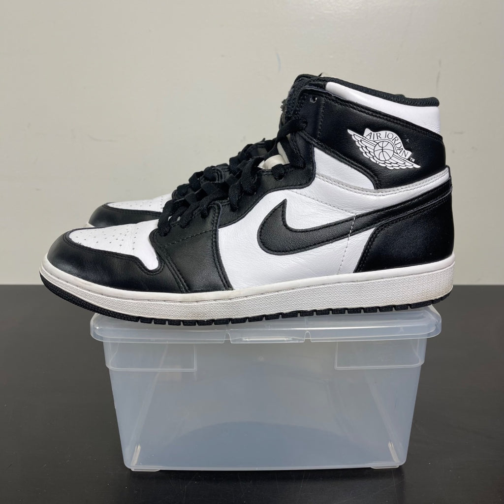Jordan 1 Retro Black White (2014) 12 (Moderately Worn Pre-Owned)JordanBlack/White-Black - Image 3
