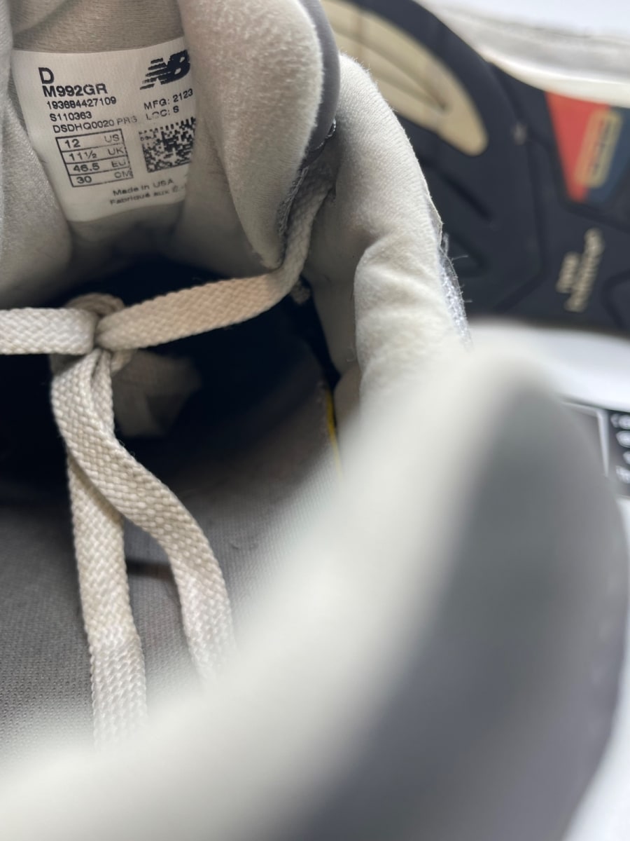 New Balance 992 Grey 12 (Heavily Worn Pre-Owned) - Image 8