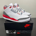 Jordan 3 Retro Fire Red (2022) 7 (Moderately Worn Pre-Owned)JordanWhite/Fire Red/Cement Grey/Black - Image 1