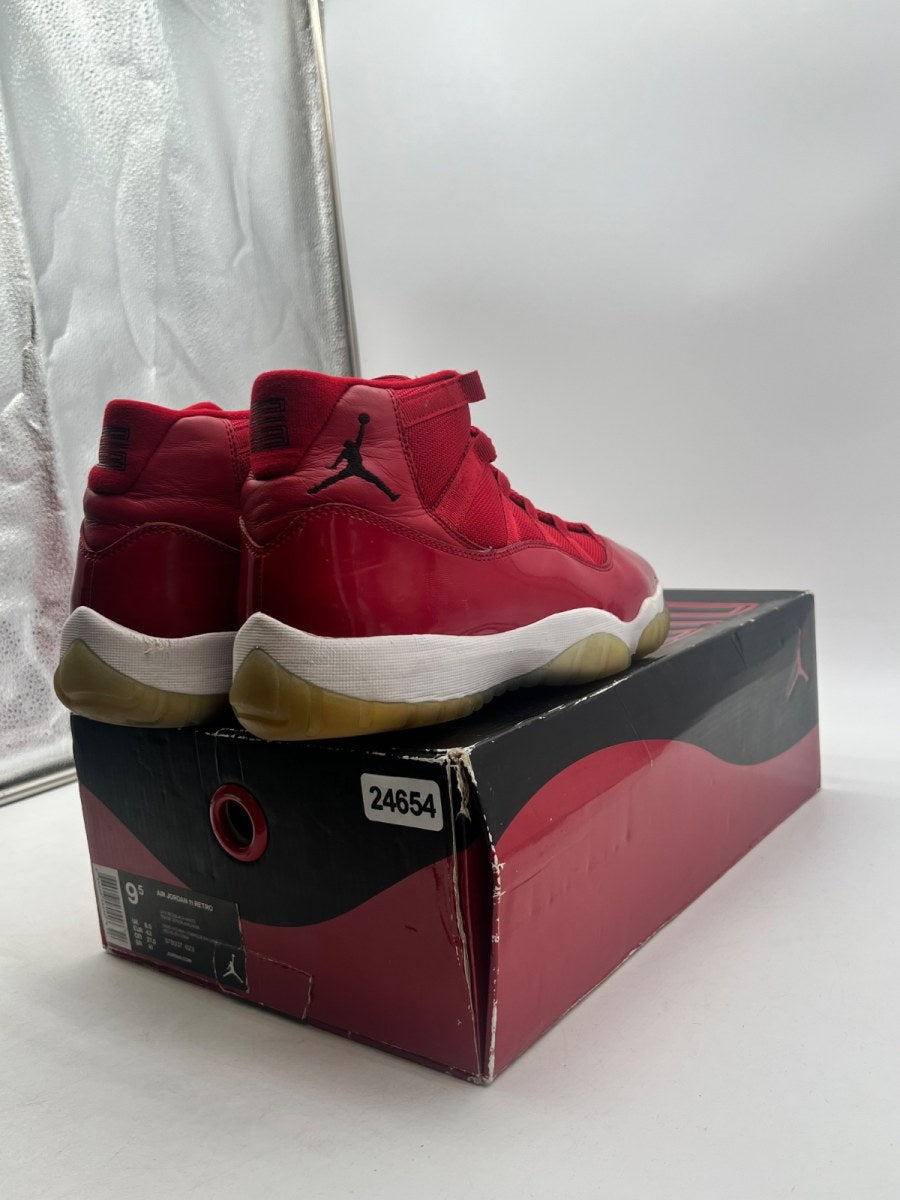 Jordan 11 Retro Win Like 96 9.5 (Heavily Worn Pre-Owned)JordanGym Red/Black-White - Image 5