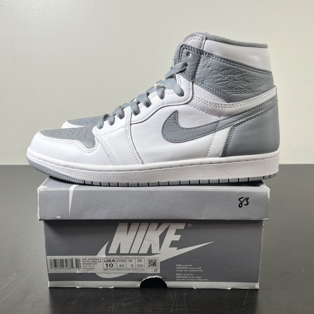 Jordan 1 Retro High OG Stealth 10 (Lightly Worn Pre-Owned)JordanStealth/White - Image 3