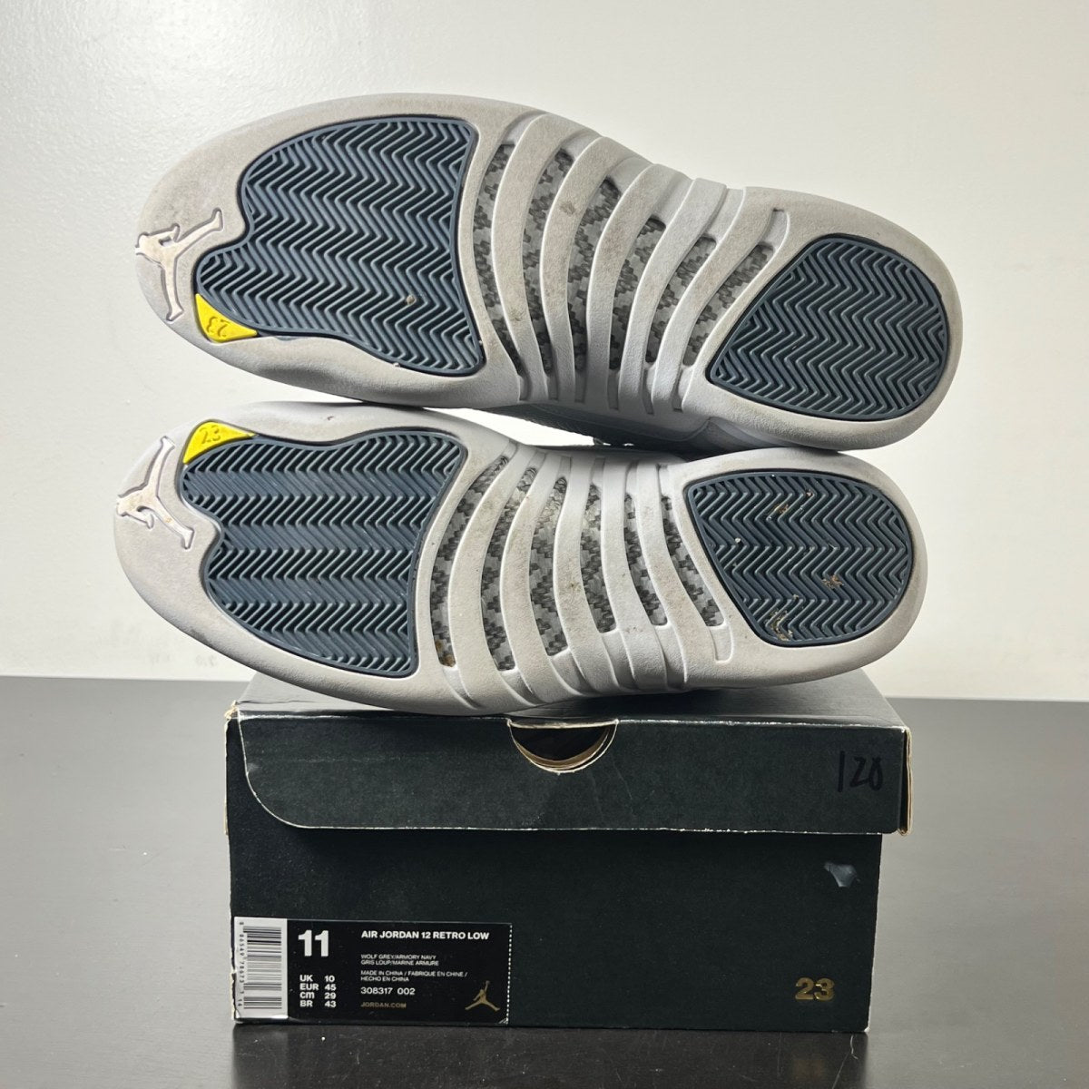 Jordan 12 Retro Low Wolf Grey 11 (Lightly Worn Pre-Owned)JordanWolf Grey/Armory Navy-Electrolime - Image 6