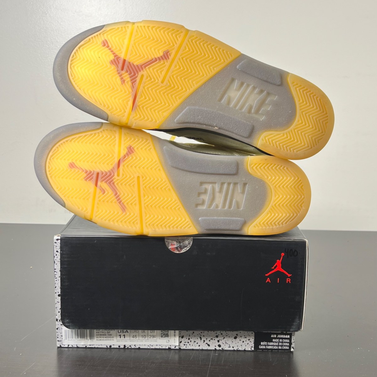 Jordan 5 Retro Off-White Sail 11 (Lightly Worn Pre-Owned)JordanSail/Fire Red-Muslin-Black - Image 6