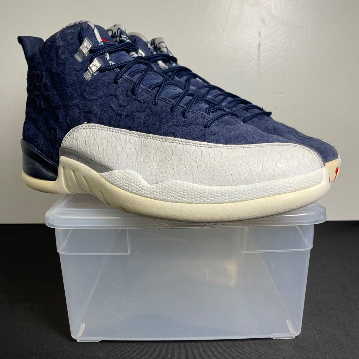 Jordan 12 Retro International Flight (Size 12) - aux