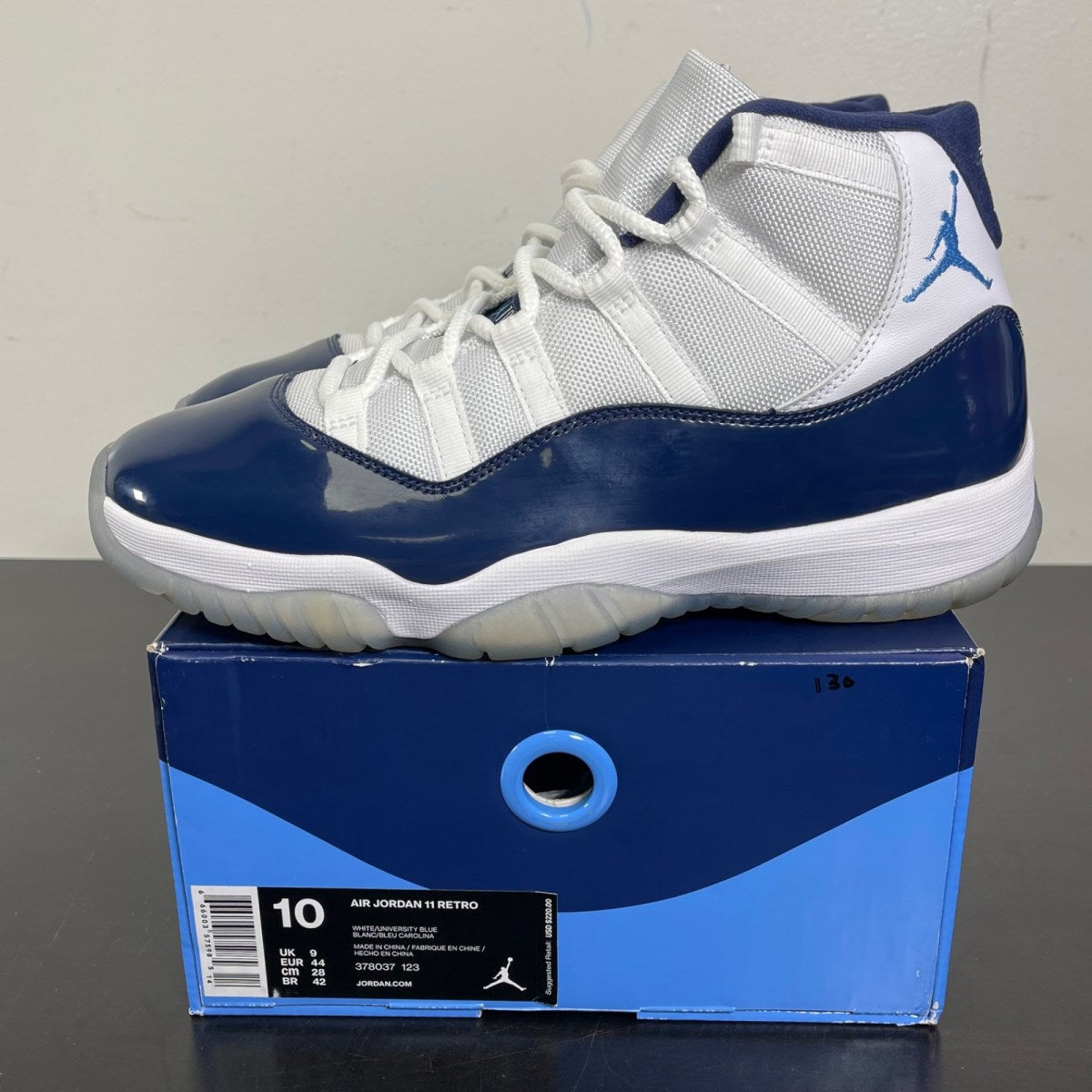 Jordan 11 Retro UNC Win Like 82 10 (Moderately Worn Pre-Owned)JordanWhite/University Blue-Midnight Navy - Image 3
