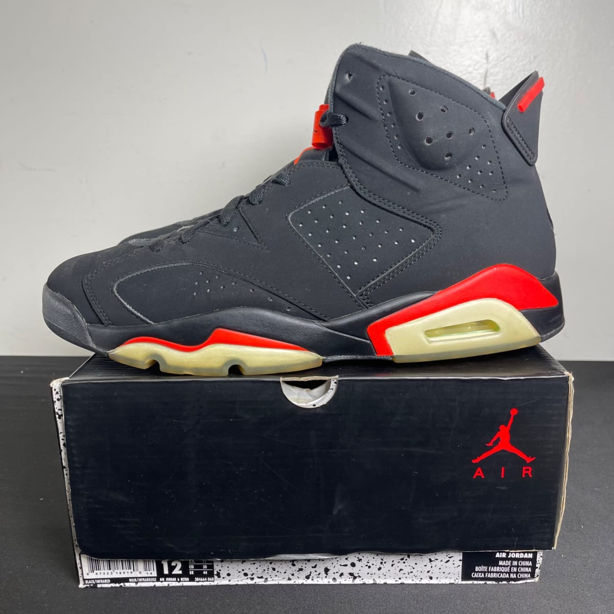 Jordan 6 Retro Black Infrared (2019) (Size 12) - aux