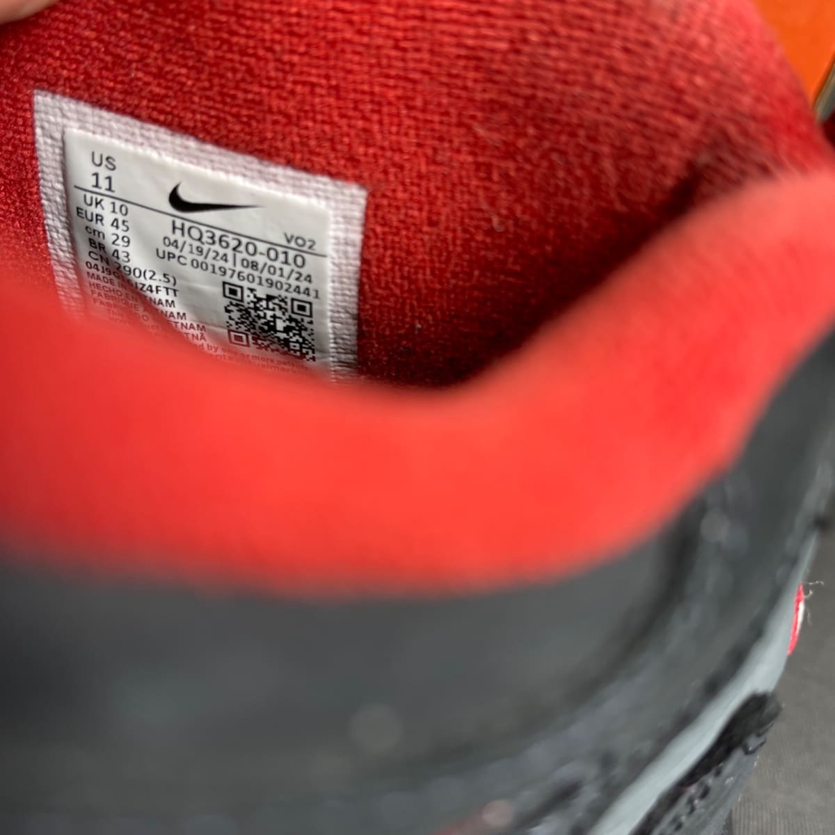 Nike Air DT Max '96 Falcons (Size 11) - aux