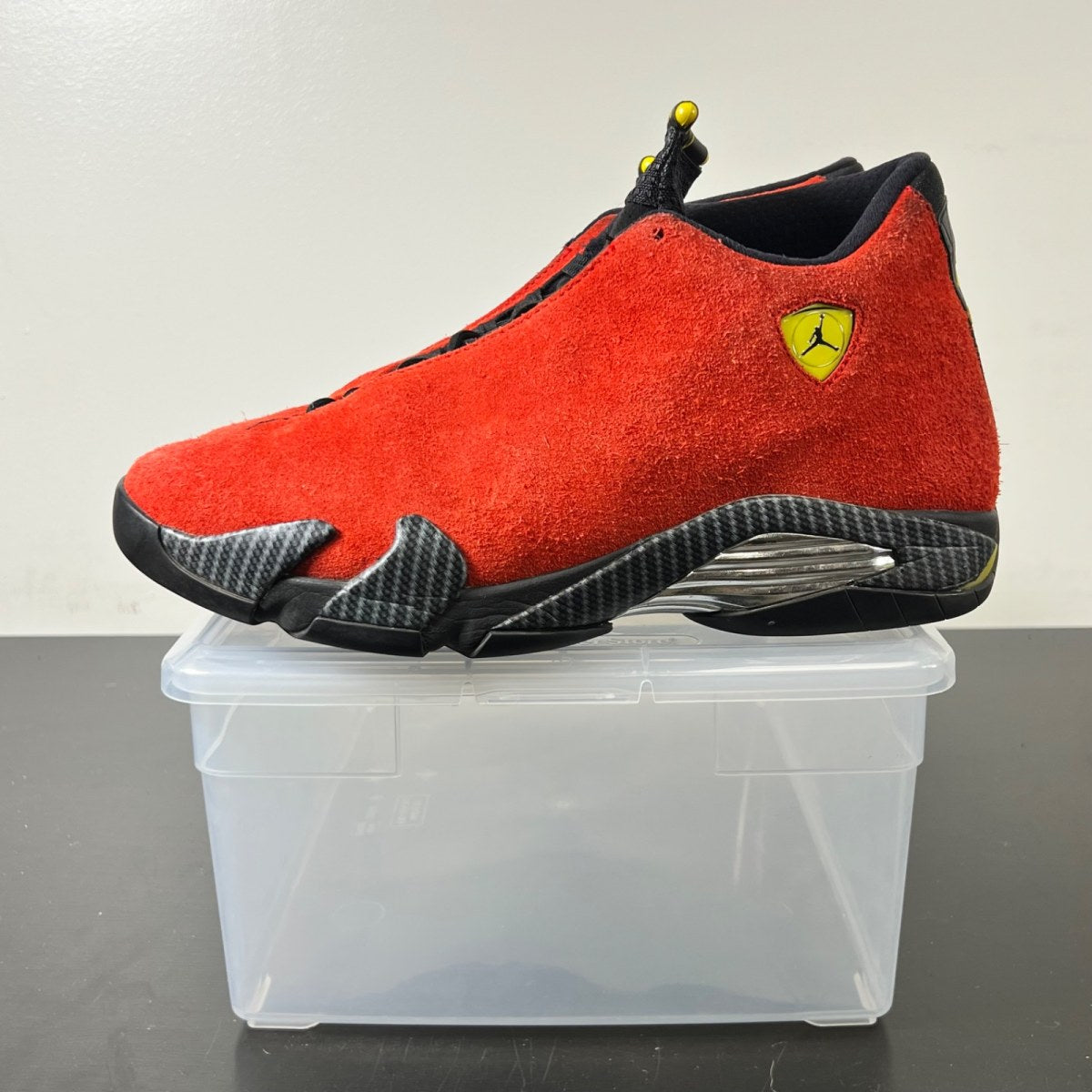 Jordan 14 Retro Challenge Red 10 (Heavily Worn Pre-Owned)JordanChallenge Red/Black/Vibrant Yellow/Anthracite - Image 3