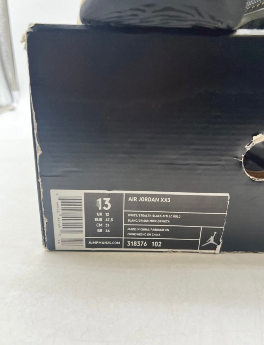 Jordan 23 White Stealth 13 (Heavily Worn Pre-Owned)JordanWhite/Stealth-Black-Metallic Gold - Image 4