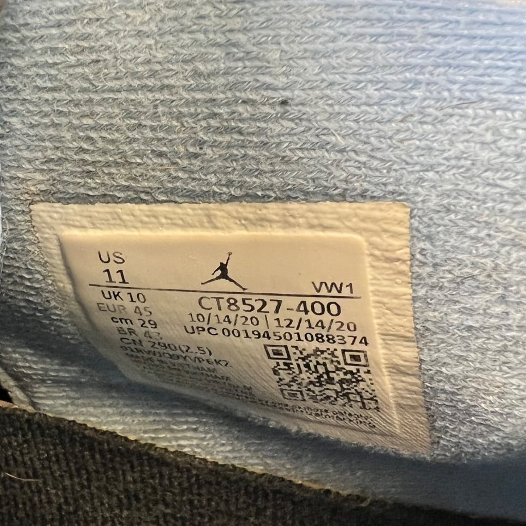 Jordan 4 Retro University Blue 11 (Heavily Worn Pre-Owned)JordanUniversity Blue/Tech Grey-White-Black - Image 4