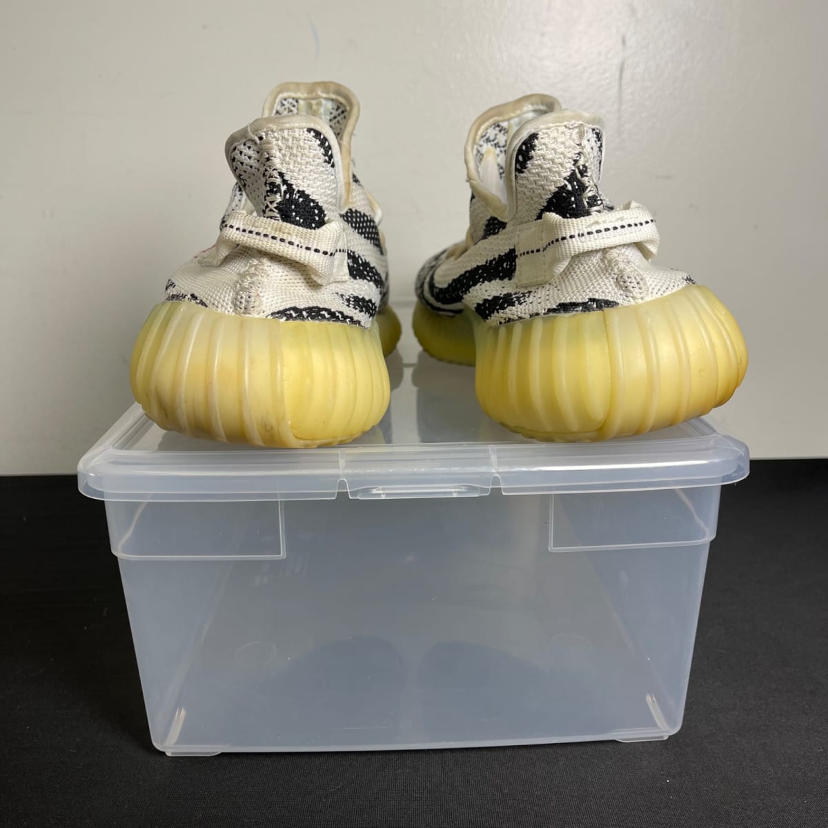 adidas Yeezy Boost 350 V2 Zebra (Size 11.5) - aux