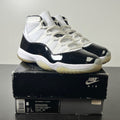 Jordan 11 Retro Concord (2018) 8 (Moderately Worn Pre-Owned)JordanWhite/Black-Concord - Image 1