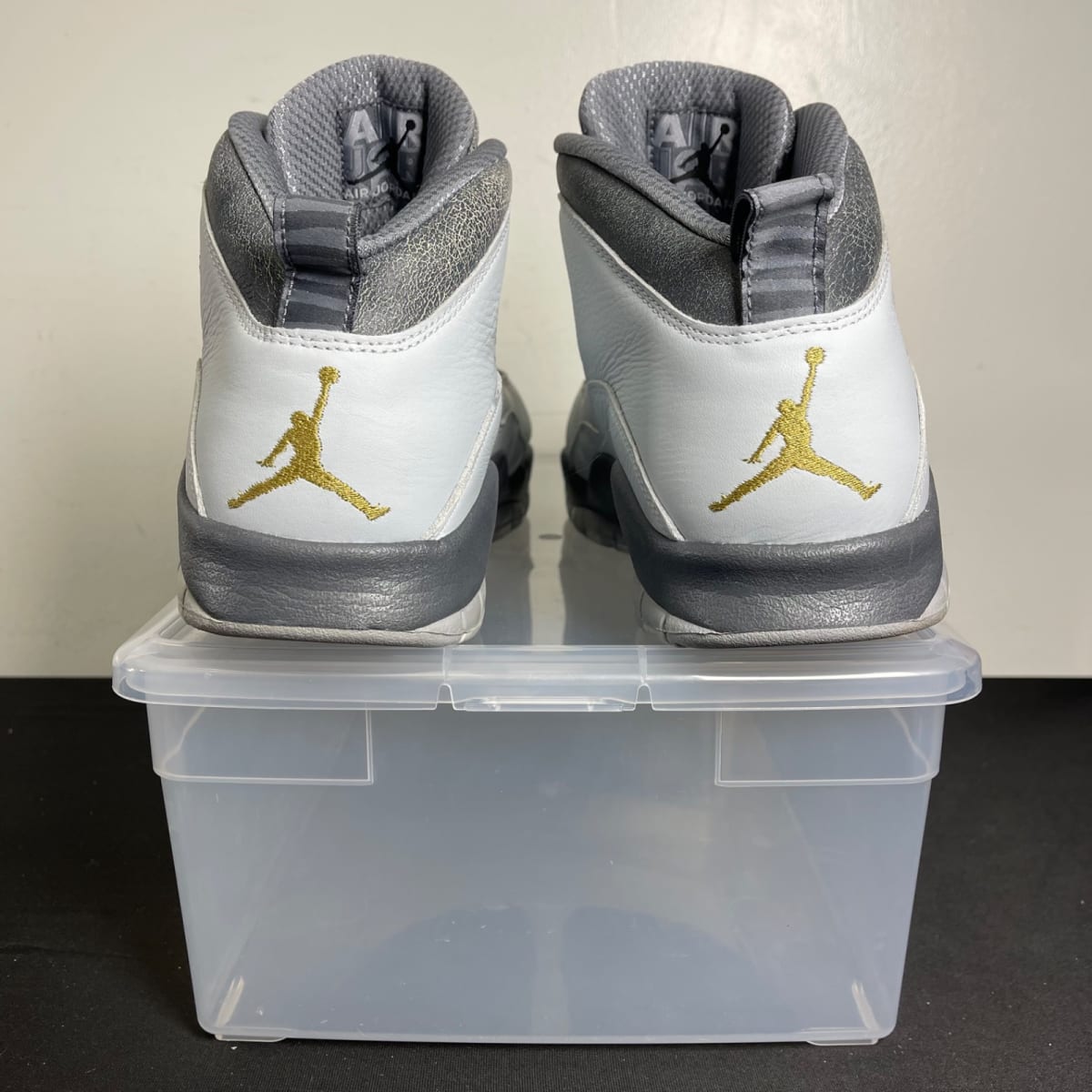 Jordan 10 Retro London (Size 12) - aux
