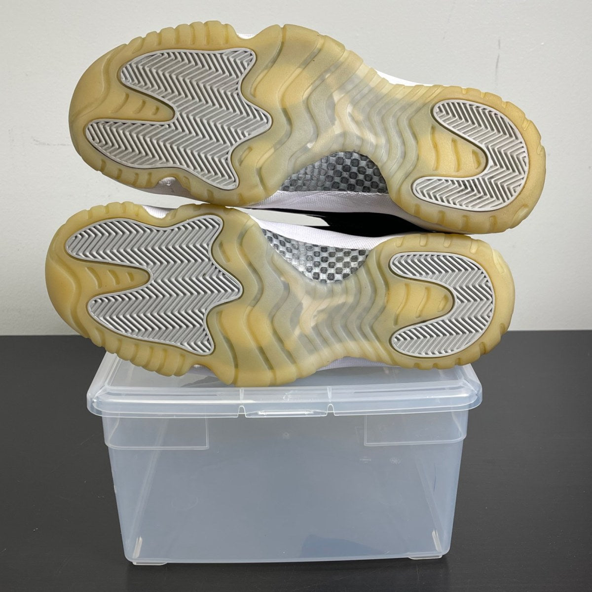 Jordan 11 Retro Jubilee 25th Anniversary 10 (Moderately Worn Pre-Owned)JordanBlack/Multi-Color-White-Multi-Color - Image 5
