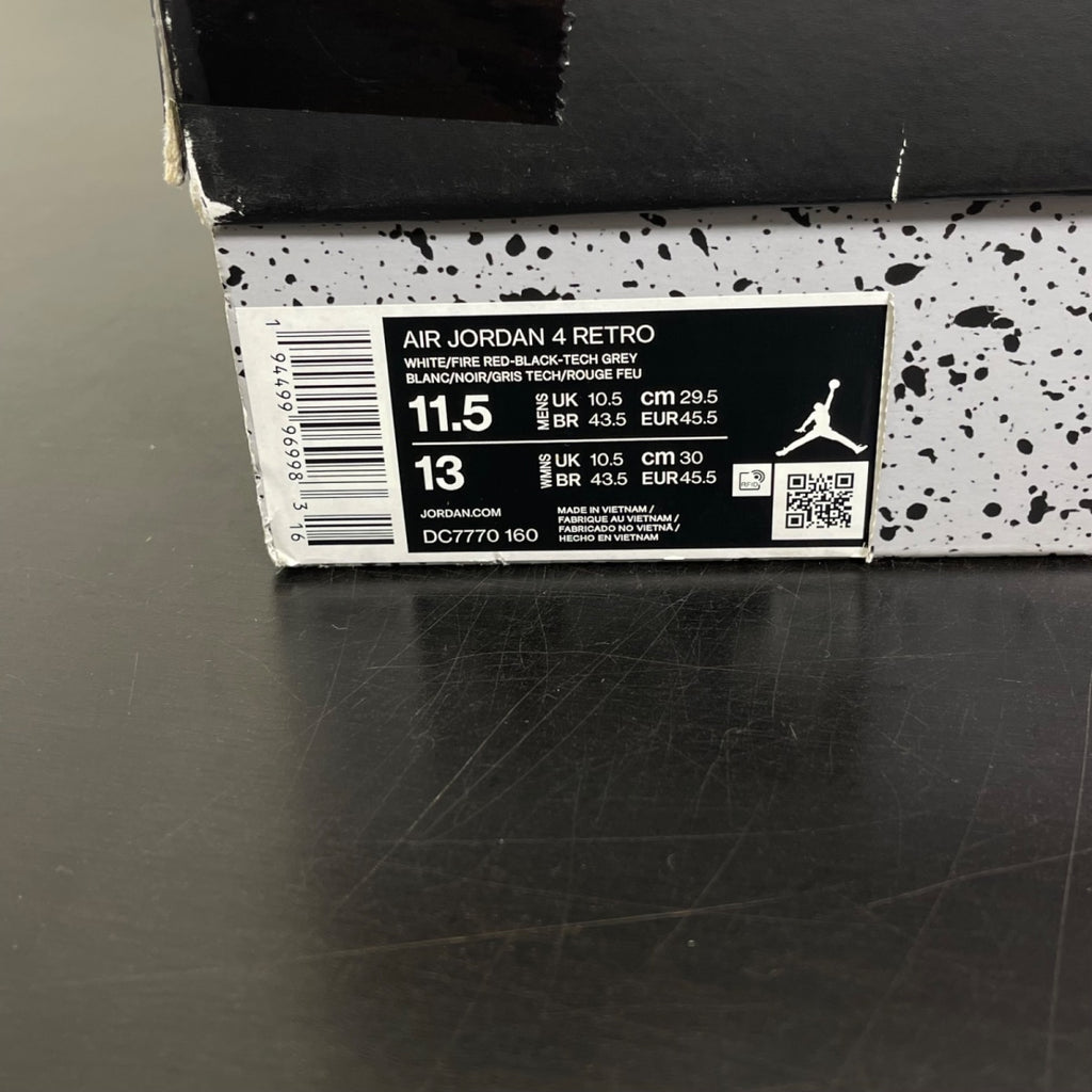 Jordan 4 Retro Fire Red (2020) 11.5 (Moderately Worn Pre-Owned)JordanWhite/Black-Tech Grey-Fire Red - Image 7