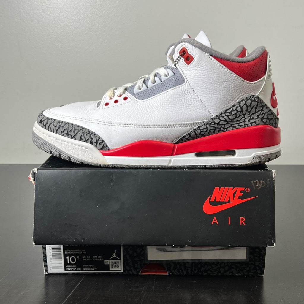 Jordan 3 Retro Fire Red (2022) 10.5 (Moderately Worn Pre-Owned)JordanWhite/Fire Red/Cement Grey/Black - Image 3