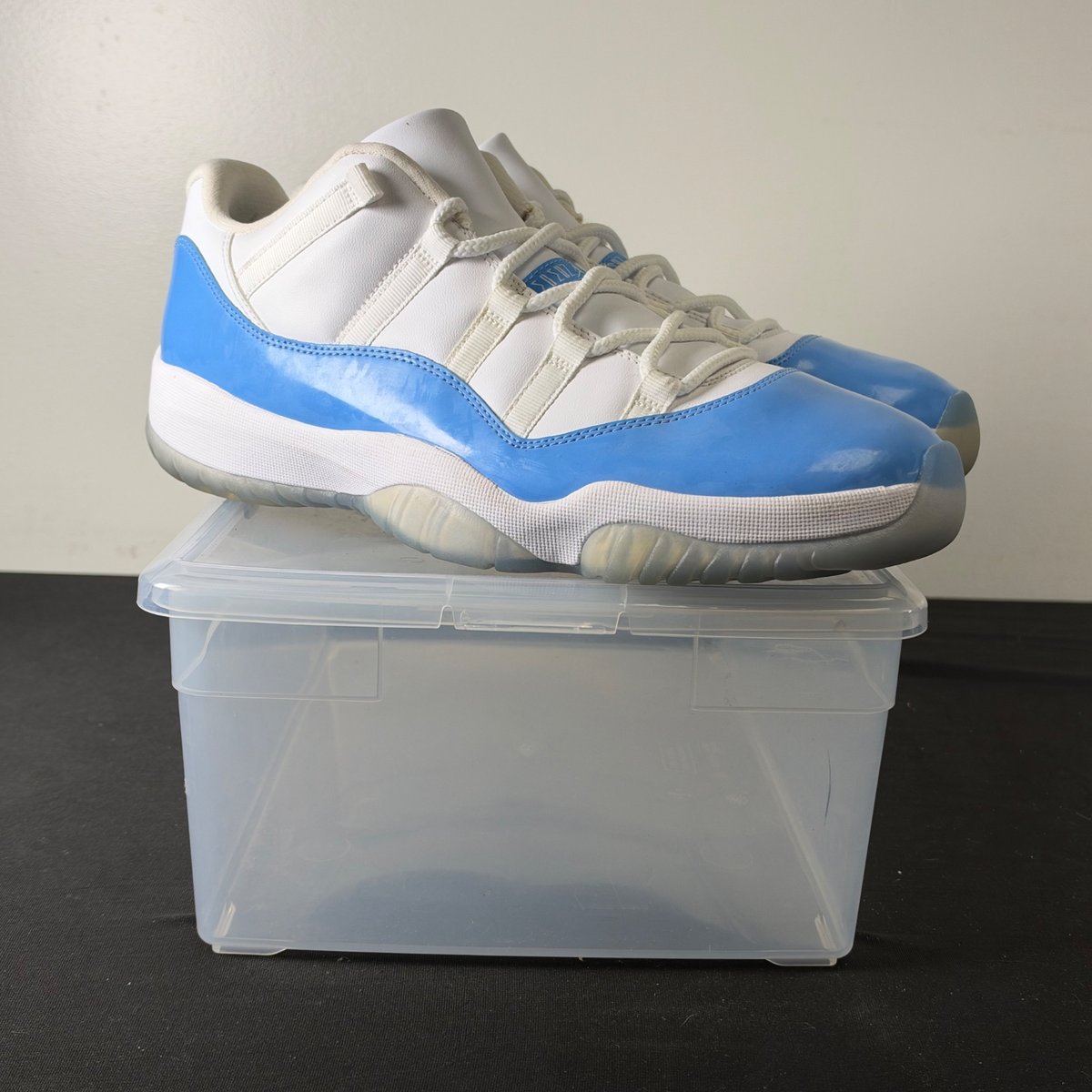 Jordan 11 Retro Low University Blue (2017) (Size 12) - aux