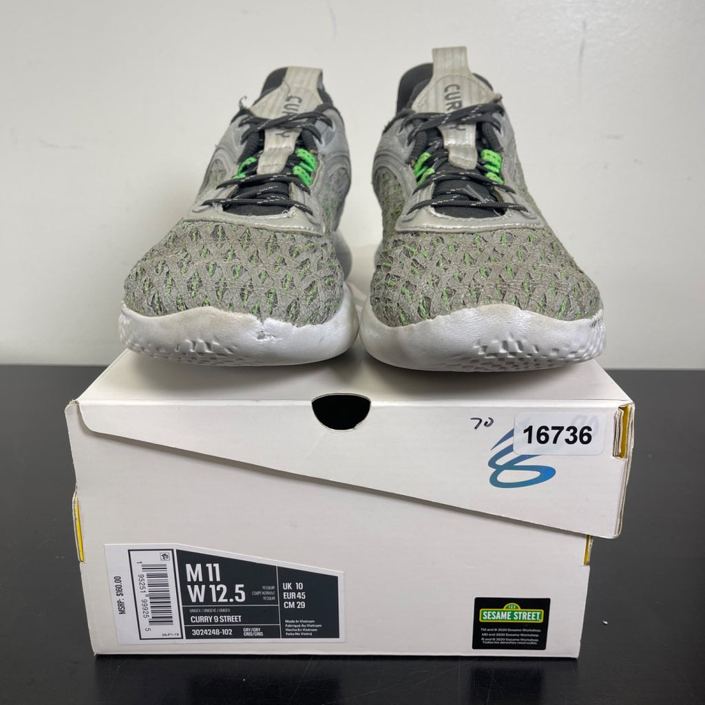 Under Armour Curry Flow 9 Sesame Street Oscar 11 (Moderately Worn Pre-Owned)Under ArmourGrey/Green/Black - Image 2