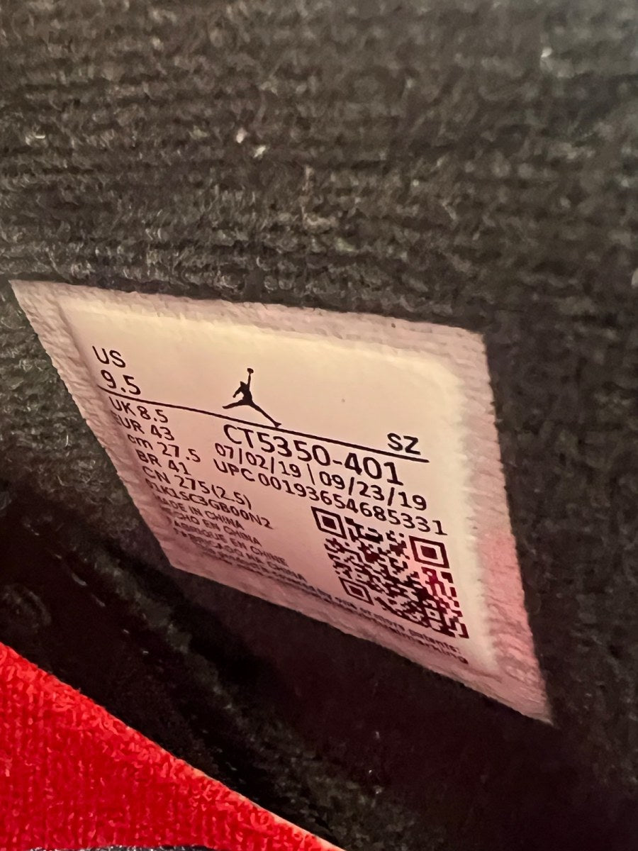 Jordan 6 Retro Washed Denim 9.5 (Lightly Worn Pre-Owned) - Image 9