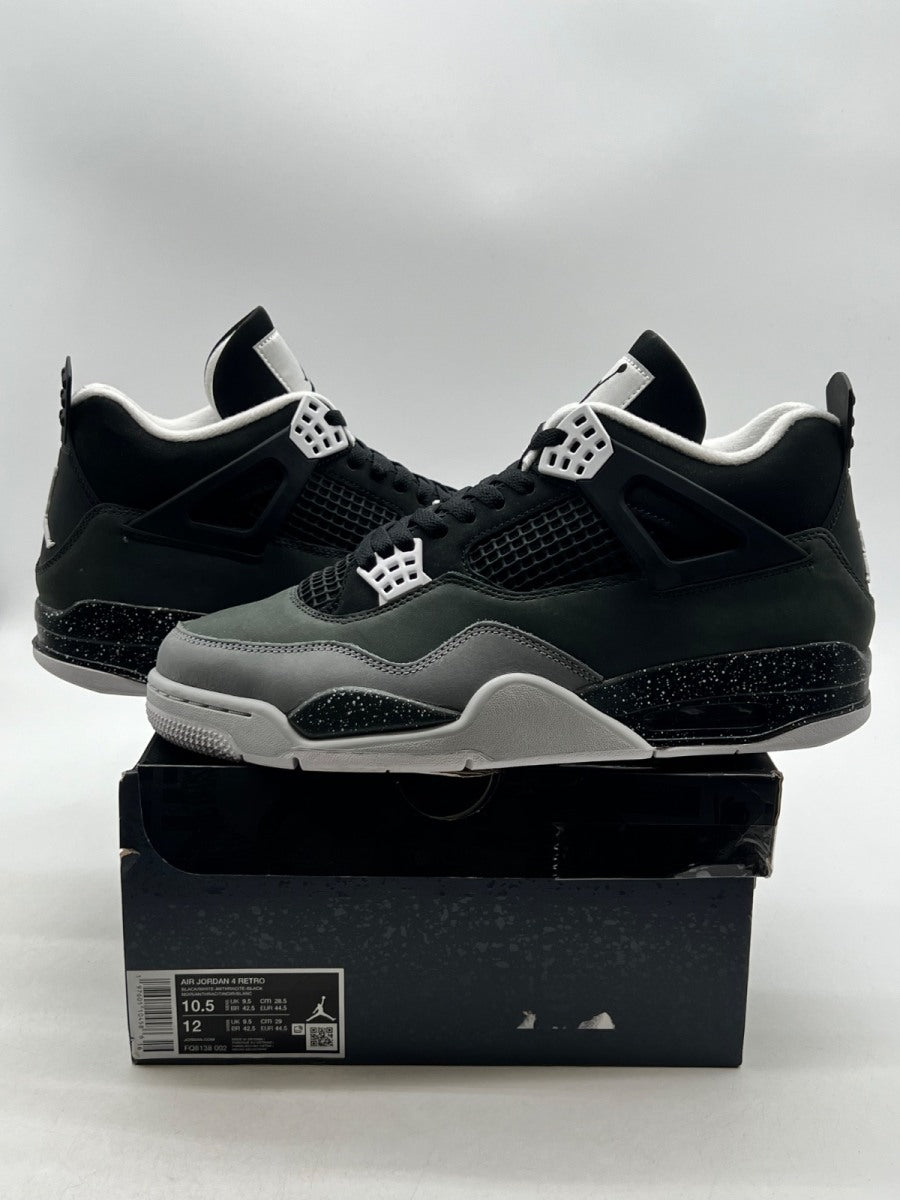 Jordan 4 Retro Fear (2024) 10.5 (Lightly Worn Pre-Owned)JordanBlack/White/Anthracite/Black/Pure Platinum - Image 1