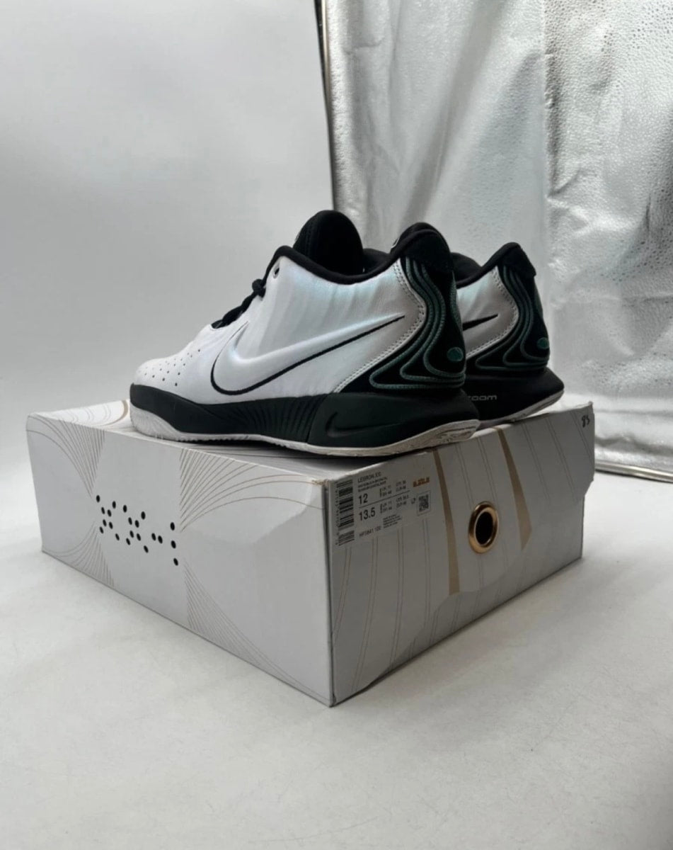 Nike LeBron 21 Conchiolin 12 (Lightly Worn Pre-Owned)NikeWhite/Black/Bicoastal/Photon Dust - Image 6